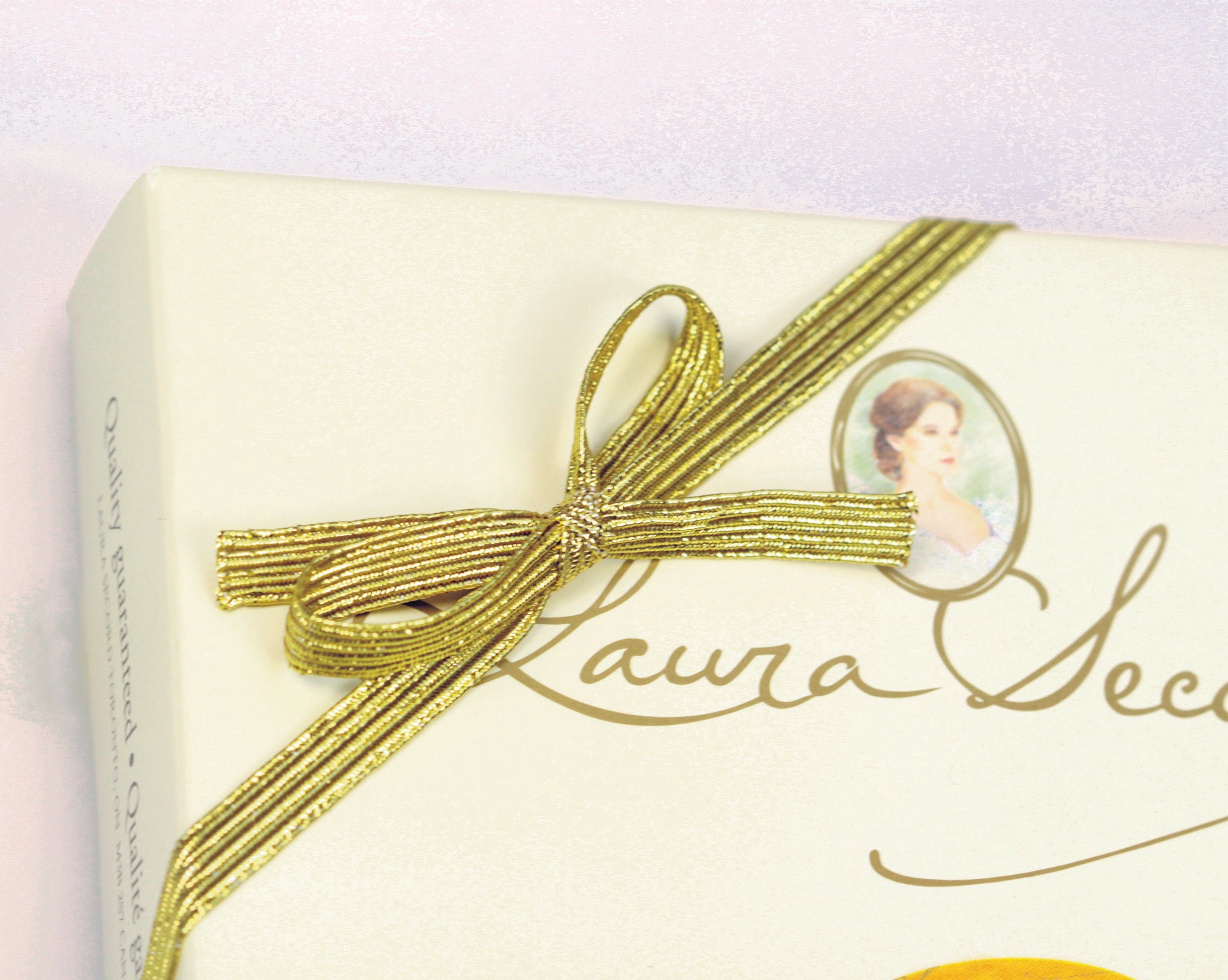 Pre-Tied Elastic Bow - Flat Elastic Stretch Loop