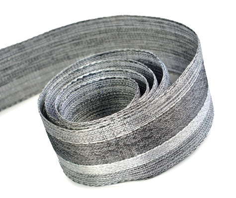Packaging Express_Black and Metallic Silver Brilliance (Wire Edged)