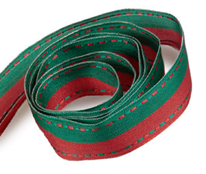 Packaging Express_Red & Green Dash Wire Edge